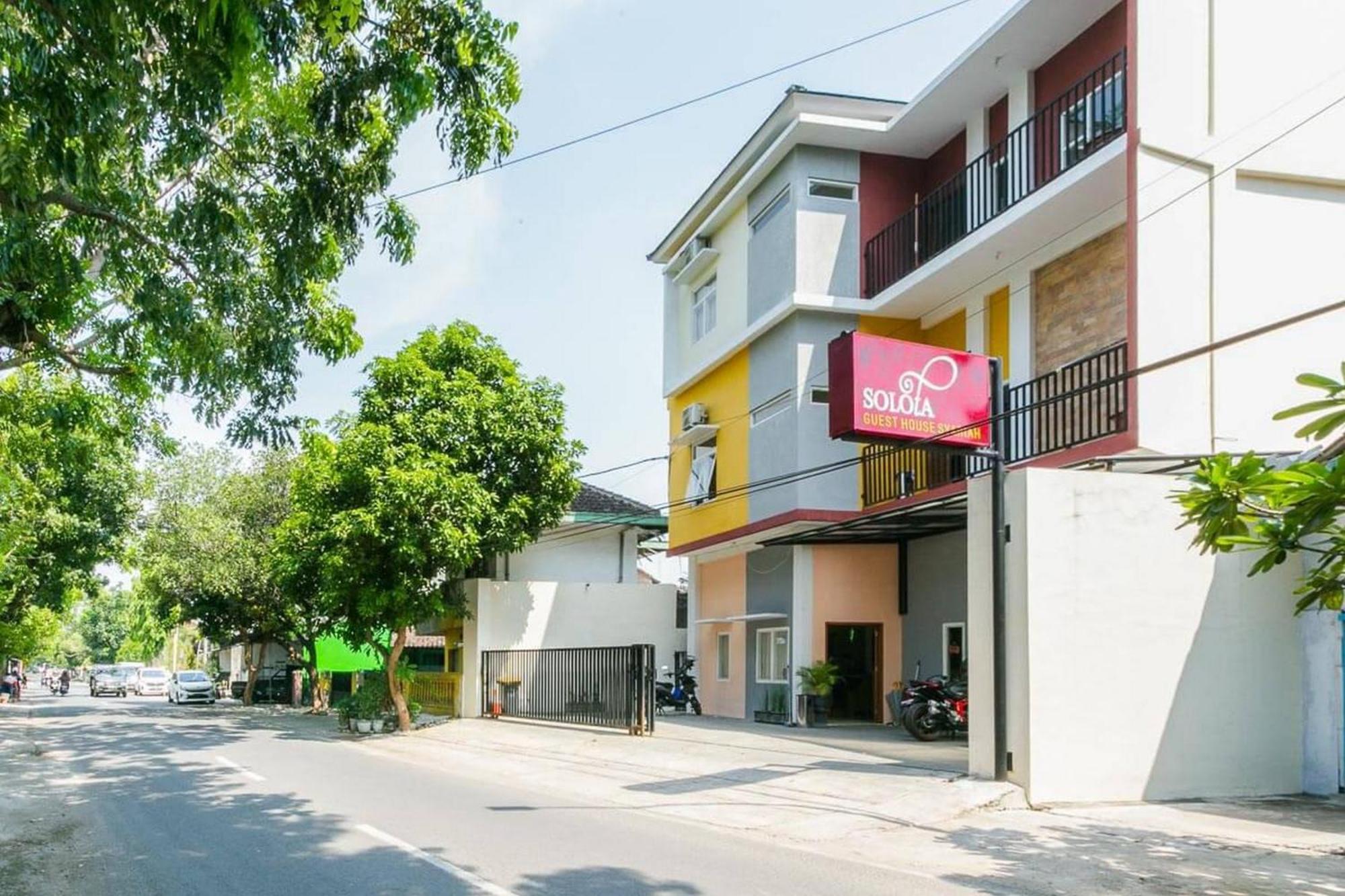 Reddoorz Syariah Near Purwosari Train Station Hotell Solo Eksteriør bilde